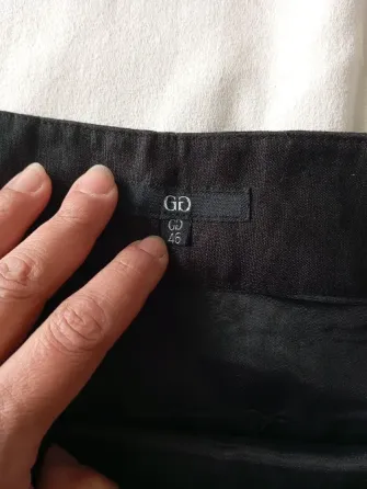 Pollera tubo a la rodilla, elegante Floresta