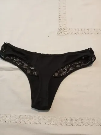 Cola less con puntilla. NUEVA Floresta