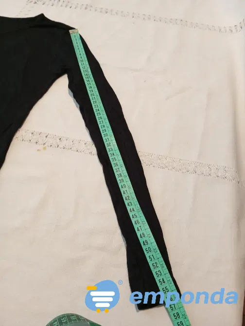 Camiseta, remera manga larga negra Floresta - imagen 3