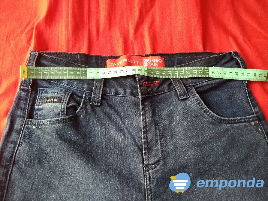 Pantalon, jean elastizado tiro alto. IMPECABLE Floresta - imagen 3