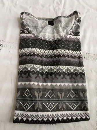 Vestido evase manga larga. IMPECABLE Floresta