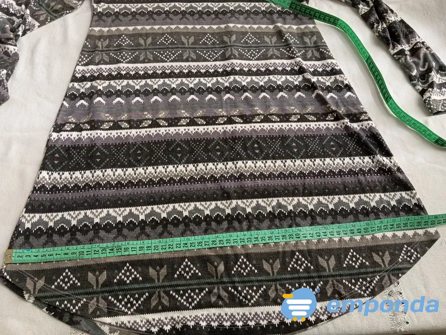 Vestido evase manga larga. IMPECABLE Floresta - imagen 2