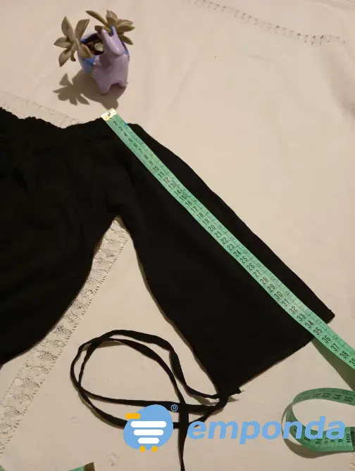 Top manga ¾, cuello bote (Nuevo s/etiq) Floresta - imagen 3