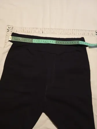 Pantalon tipo babucha elastizada, negro con linea Floresta