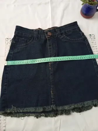 Pollera, mini de jean elastizada (Nueva s/etiq) Floresta