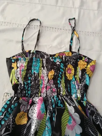 Vestido estampado, combinado con puntilla (Nuevo s/etiq) Floresta