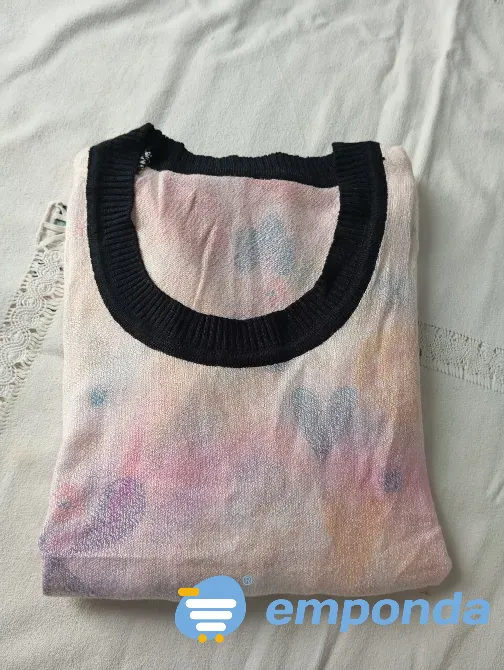 Sweater super delicado. IMPECABLE Floresta - imagen 5