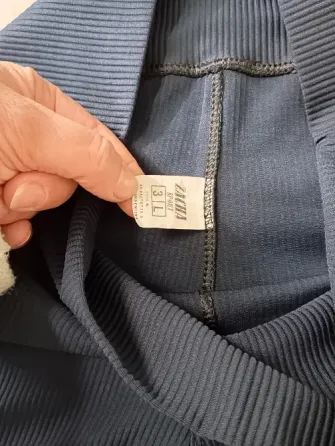 Calza azul acanalada. Cintura ancha, buen ajuste (Nueva) Floresta