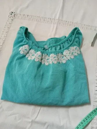 Blusa estilo paisana. IMPECABLE Floresta