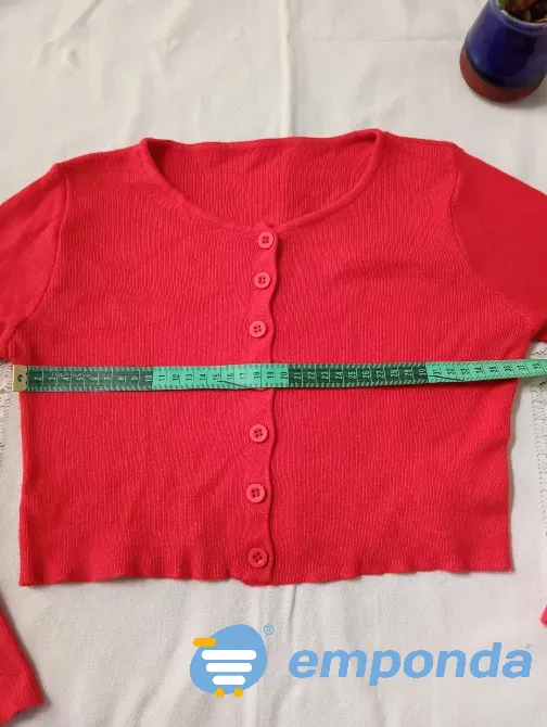 Saquito corto, abotonado. IMPECABLE Floresta - imagen 2