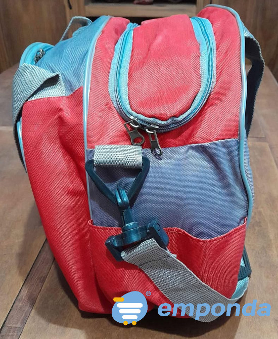 Bolso térmico para camping con vajilla Zárate - imagen 4