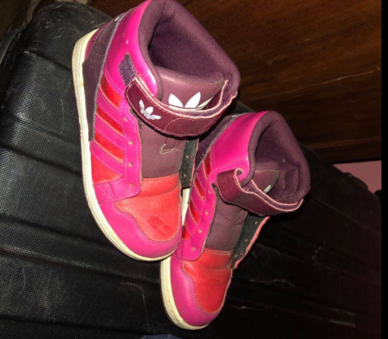 Zapatillas Adidas original General San Martín