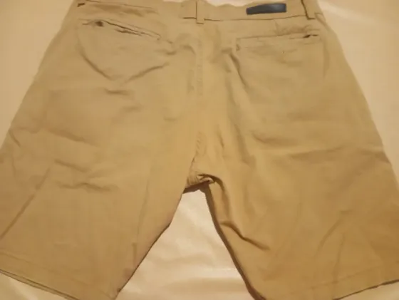 Bermuda de jean color mostaza, de hombre Floresta