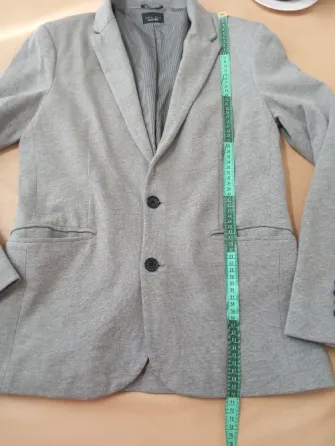 Blazer entallado de hombre. Zara Man. Impecable Floresta