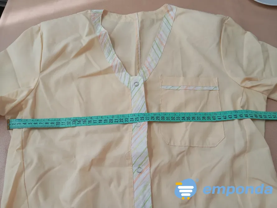 Ambo de mujer, pantalon largo, chaqueta manga corta. Arciel Floresta - imagen 3