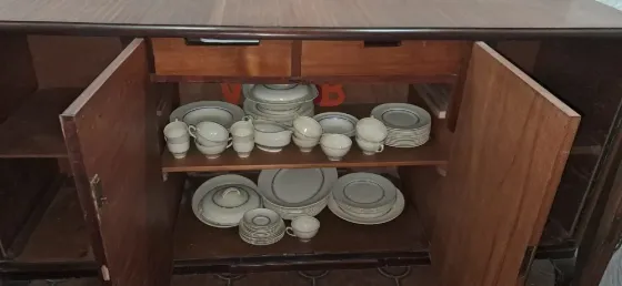 Bahiut-Mueble de comedor Florida