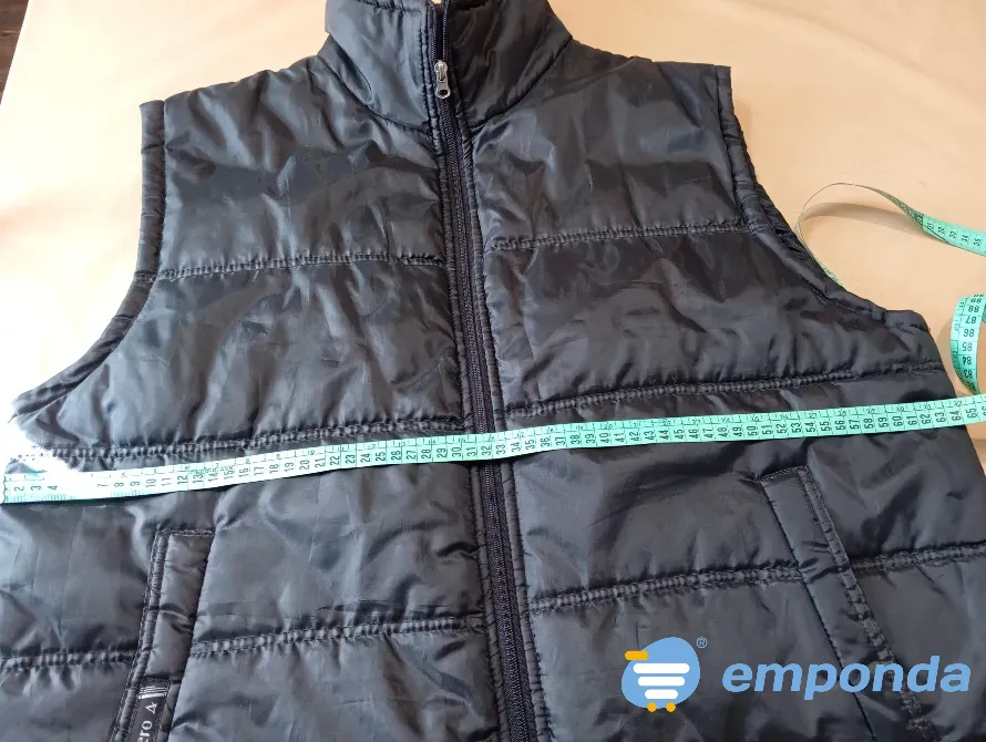 Chaleco puffer amplio unisex. Un uso Floresta - imagen 3