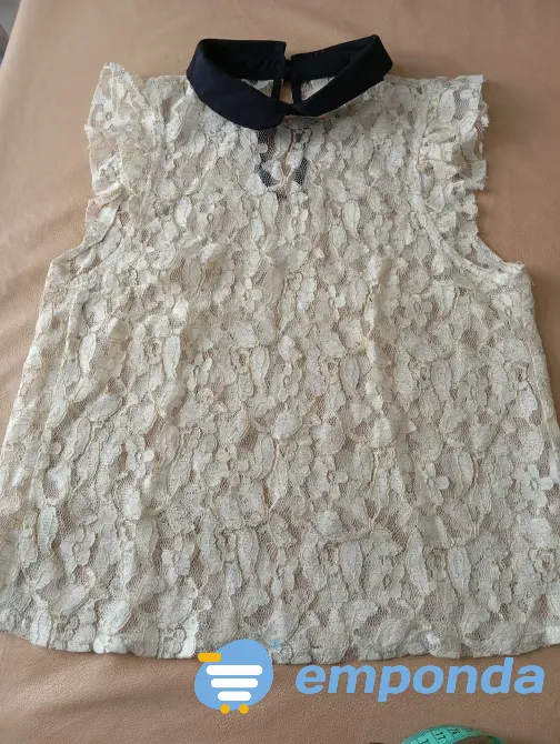 Blusa manga princesa, super delicada con brillos dorados Floresta - imagen 6