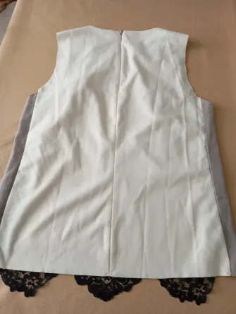 Blusa combinada super elegante Zara Woman. Impecable Floresta
