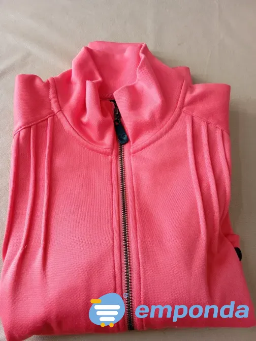 Campera Kosiuko, cuello media polera Floresta - imagen 4