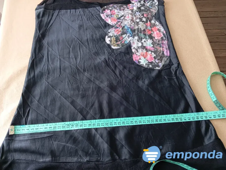 Vestido negro tipo solero vintage. Impecable Floresta - imagen 5