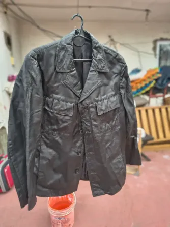 Campera de cuero Caballito