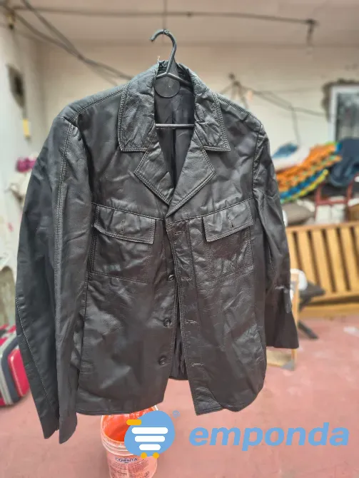 Campera de cuero Caballito - imagen 2