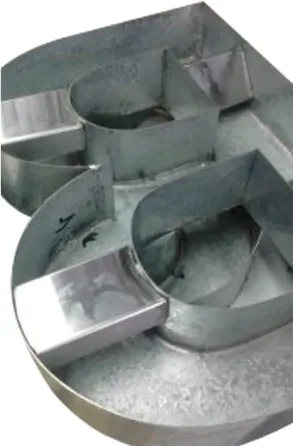 Fabricación de letras con cuerpo en chapa galvanizada Lanús