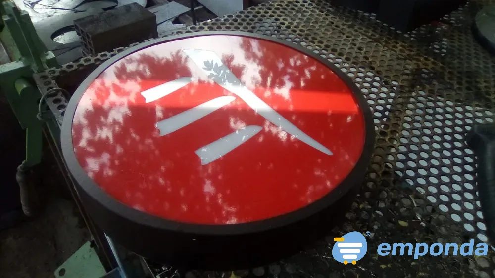 Trofeos de acrílico plano con grabado laser en Lanús Lanús - imagen 2
