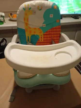 Silla de comer para bebe tipo booster transportable Floresta