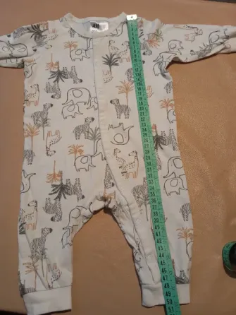 Body de bebe H & M. Manga larga, sin pie Floresta