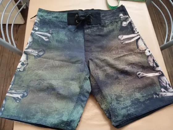 Bermuda playera de hombre. Pack x 3. Eikeel Floresta