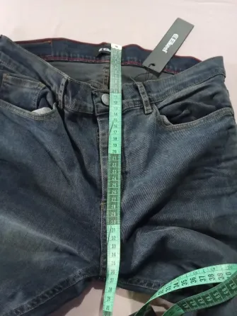 Pantalon de jean para hombre. Eikeel. Nuevo Floresta