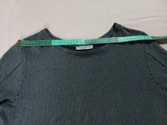 Camiseta Zara manga larga semi oxford Floresta