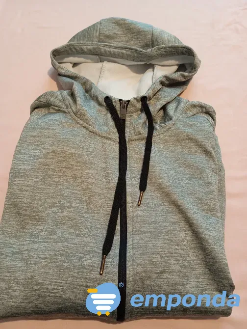 Campera deportiva unisex. Impecable Floresta - imagen 4