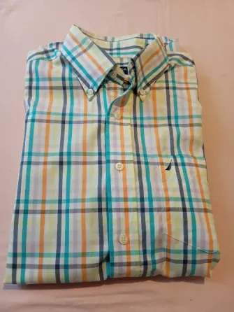 Camisa de hombre, cuadriculada. Impecable Floresta