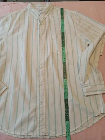 Camisa de hombre, rayada. Impecable Floresta