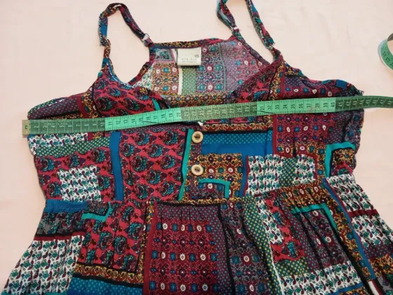 Vestido largo con estampado y detalles de pompones Floresta