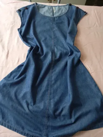Vestido estilo maternal. Impecable Floresta