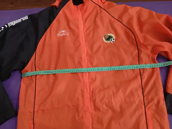 Campera 3 en 1, rompeviento mas polar. Jaguares de Chiapas Floresta