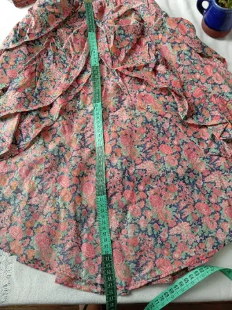 Conjunto de pollera irregular y top tipo flamenco. IMPECABLE Floresta