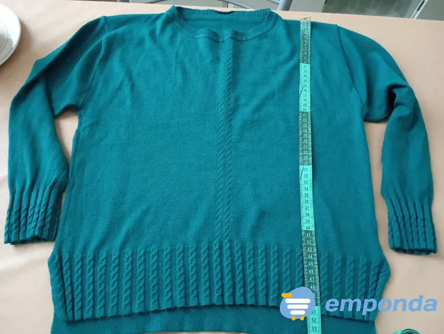 Sweater verde. Impecable Floresta - imagen 2
