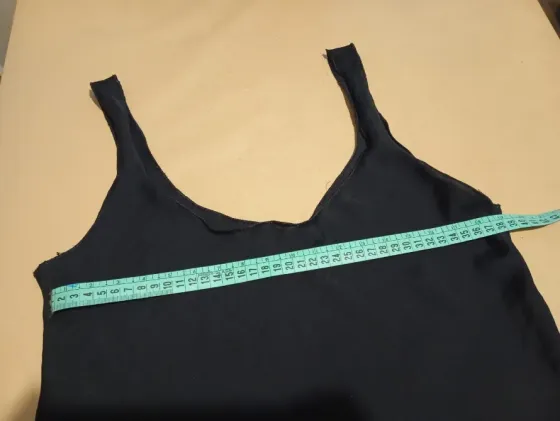 Musculosa delicada "Cuesta Blanca" Floresta