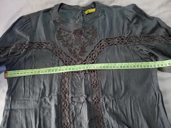 Blusa combinada, manga larga. Rapsodia. Impecable Floresta