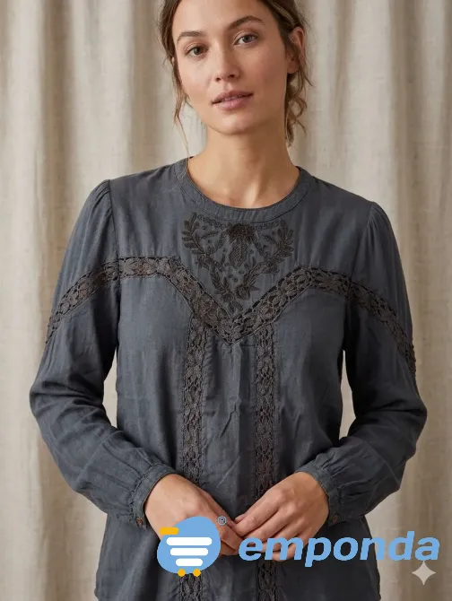 Blusa combinada, manga larga. Rapsodia. Impecable Floresta - imagen 1