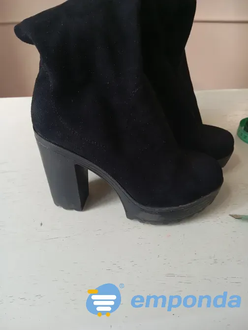 Botas de caña alta elastizada, con taco y plataforma Floresta - imagen 3