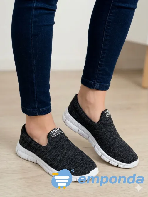 Zapatilla tipo pancha sin cordones. Super liviana Floresta - imagen 1