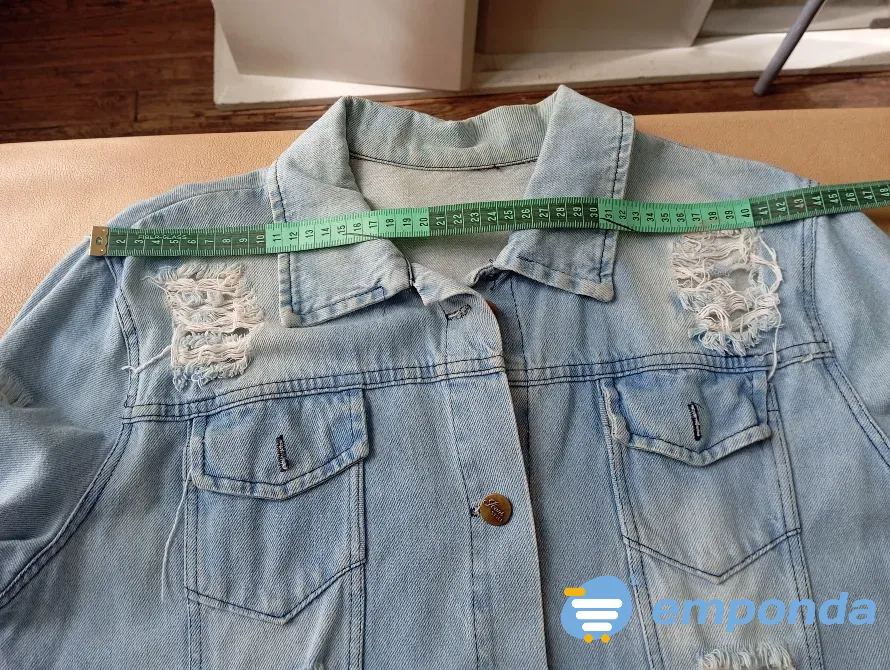 Campera de jean con roturas. Perfecto estado Floresta - imagen 5