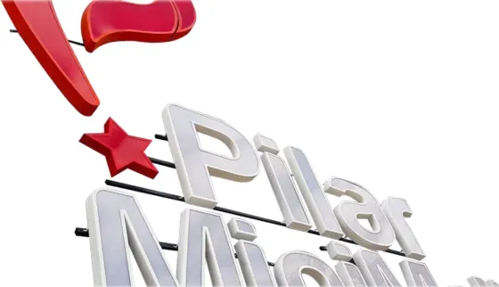 Instalación de letras para pollerías Lanús