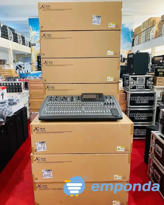 Behringer X32, Midas M32, Soundcraft Ui24R, Pioneer DJ CDJ-3 Morón - imagen 1